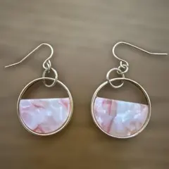 No.1467-B シェルとホログラム☆ピアス・イヤリング(スカイブルー