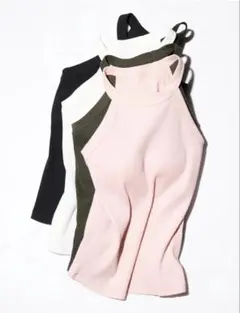 お値下げ！UNIQLO ユニクロ　ホルターネックブラトップ　薄桃色