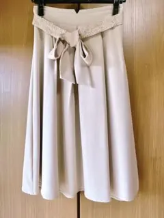 Rewde ルゥデ シンプル 花柄レースリボン付き フレアスカート