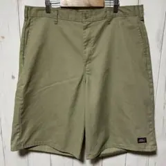 ディッキーズ Dickies 黒ロゴ ビッグサイズ ハーフ ショート パンツのサムネイル