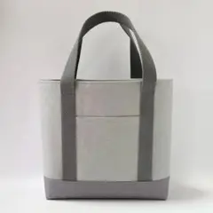 ライトグレー＆ミディアムグレー　帆布　ハンドメイドトートバッグ　ファスナー付き