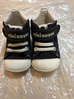 Item thumbnail for item ea6d7421-f0db-4c77-bc8b-6ab25dc0c33f