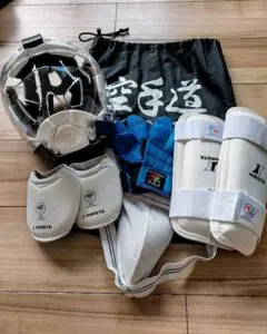 Item thumbnail for item e3ede895-d943-4af1-951b-2b58875131e0