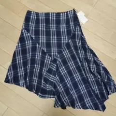 新品 UNTITLED アシンメトリー フレアスカートのサムネイル