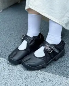 NIKE AIR RIFT BR BLACK