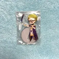 ツイステ　アクスタ　トレイ