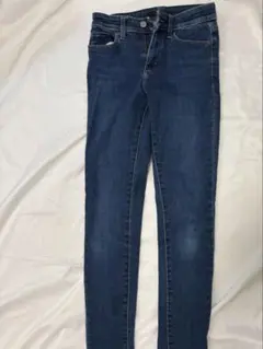 ユニクロ UNIQLOJEANS デニムパンツ 23