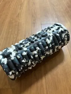 筋膜ローラー ブラック・ホワイト迷彩
