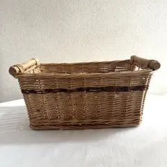インテリア　天然素材の収納バスケット　雑貨