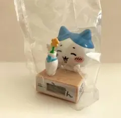 ちいかわ　いっしょにがんばろ！ダンボールウォッチ3 ハチワレ（ほめられリボン）