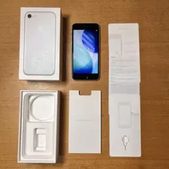 Apple iPhone SE (第2世代) ホワイト