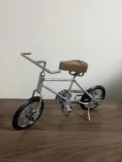 niko and... 自転車　置物　インテリアのサムネイル