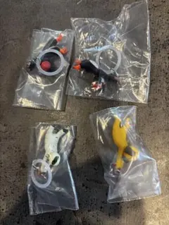ヒューマンフォールフラット　めじるしアクセサリー　 カプセルトイ キーホルダー