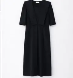 上品ロングワンピース 黒フレアスリーブ Vネックブラックワンピフォーマル