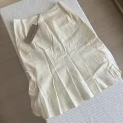 PROPORTION アイボリー タイトフレアスカート ひざ丈