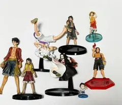 ワンピースその他　フィギュア各種