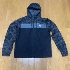 UNDER ARMOUR ウィンドブレーカー
