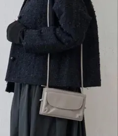【未使用】BEARDSLEY 牛革　ショルダーバッグ　スマホウォレットのサムネイル