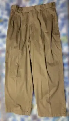 ユニクロユー　UNIQLO U タックワイドパンツ