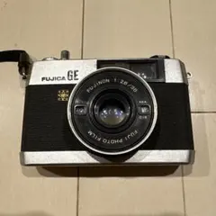 FUJICA GE コンパクトフィルムカメラのサムネイル