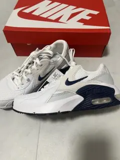 【新品箱付】Nike エアマックス エクシー ホワイト 22.5cm EXCEE