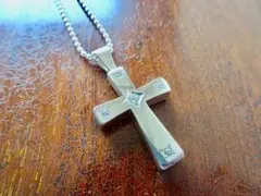 仁尾彫金『五つ星ダイヤ、フラット、プラチナクロス２』233ハンドメイドb