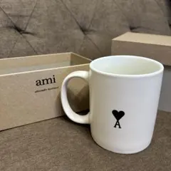 ami paris ハートモチーフ マグカップ【新品未使用】