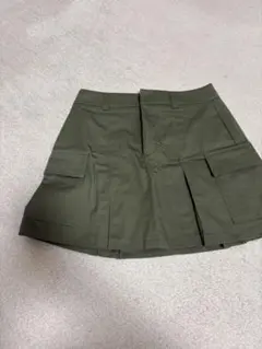 GU カーゴミニスカート カーキ　M ジーユー　美品のサムネイル