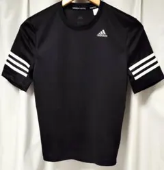 アディダス 半袖 Tシャツ ブラック 黒 3ストライプス ランニングウェア S