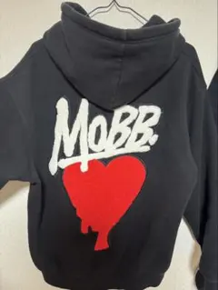 MOBB.ブラック　フード付きパーカー