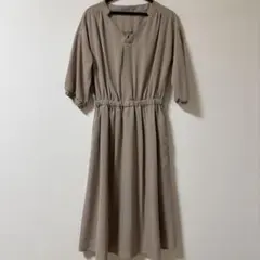 ロペピクニック　Vネック シャツワンピース ベージュ