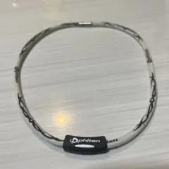 Item thumbnail for item 253fb8e6-91eb-498a-89f2-f0b18b63f658