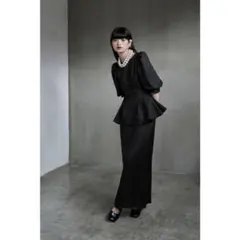 【美品】フラワージャガードセットアップドレス ペプラムブラウス&Iラインスカート