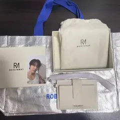 ROBINMAY ドンヘ フォトカード カードケース ROBINMAY Right Heart カードケース ブルー ウニョク、ドンヘ - メルカリ