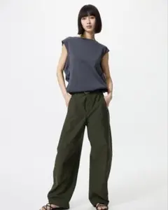 UNIQLO ジャージーバレルレッグパンツ