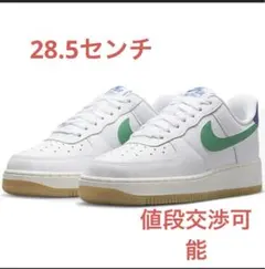 NIKEウィメンズエアフォース1'07