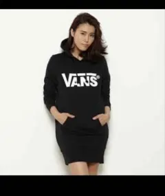 ロデオクラウンズパーカー