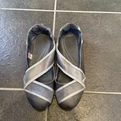 Item thumbnail for item 65a1f89d-8a72-4d7f-8a89-d4ab23e8bd45