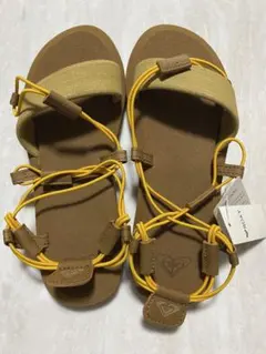ROXY スポーツサンダル 24.0cm ベージュ/イエロー⭐︎新品⭐︎のサムネイル