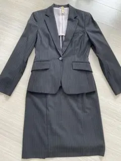 Diana スーツ　スカート　セットアップ　リクルートスーツ　就活　面接