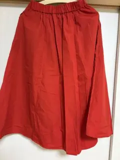 【早い者勝ち】earth music&ecology レッド フレアスカート