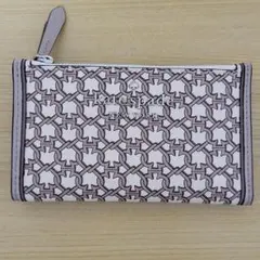 二つ折り財布