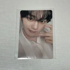 ZEROBASEONE ゼベワン トレカ ギュビン タワレコ 白衣装