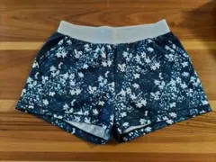 ネイビー花柄ショートパンツ　CW-XマラソンやヨガにサイズL　ワコール