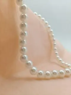 ホワイトパールネックレス y
