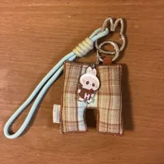 ラブブ　イニシャルキーホルダー