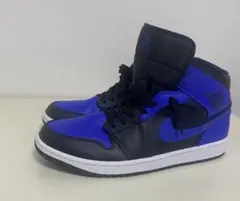 Air Jordan 1 Mid “Hyper Royal