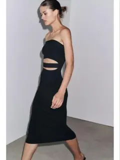 zara ストレッチカットアウトワンピース　完売品