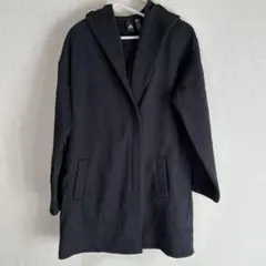 adidas フリースフード付きロングコート 黒