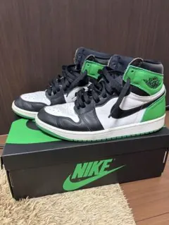 NIKE Air Jordan 1 ブラック/ホワイト/グリーン